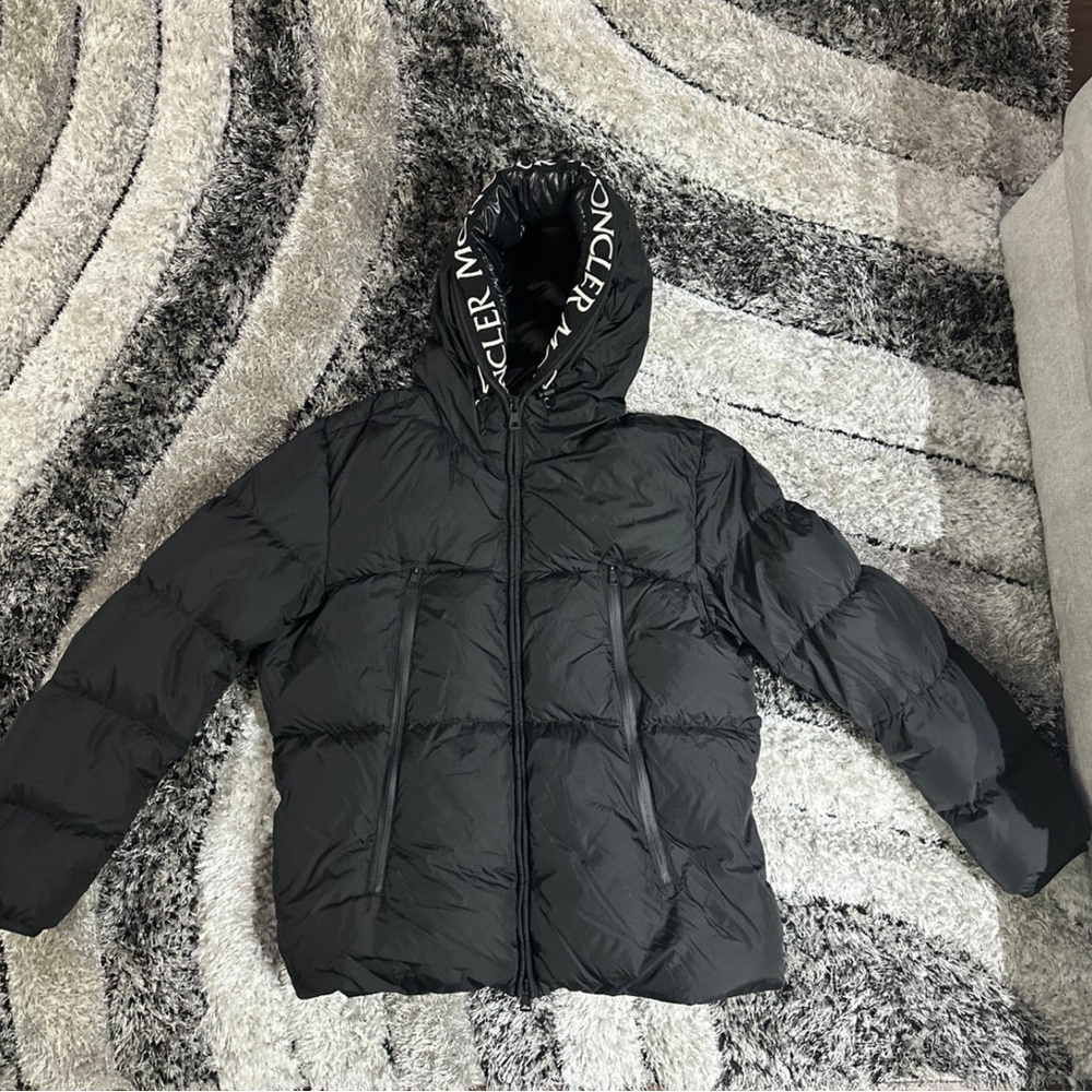 Moncler men’s jacket Moncler size 6 XXXL